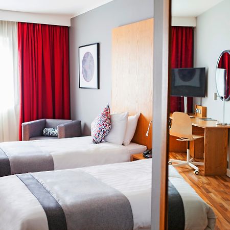 Ramada By Wyndham Belfast Ξενοδοχείο Εξωτερικό φωτογραφία