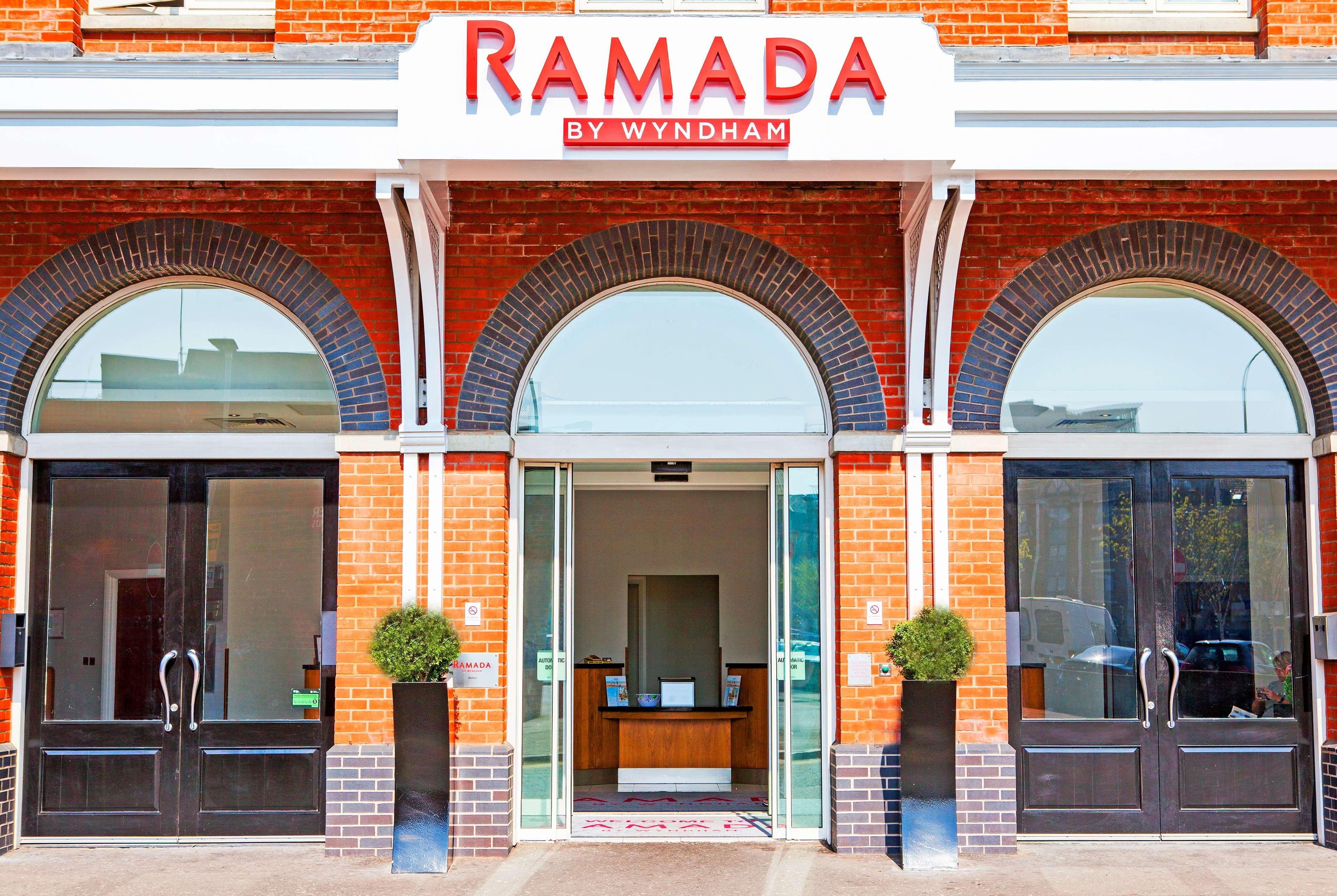 Ramada By Wyndham Belfast Ξενοδοχείο Εξωτερικό φωτογραφία